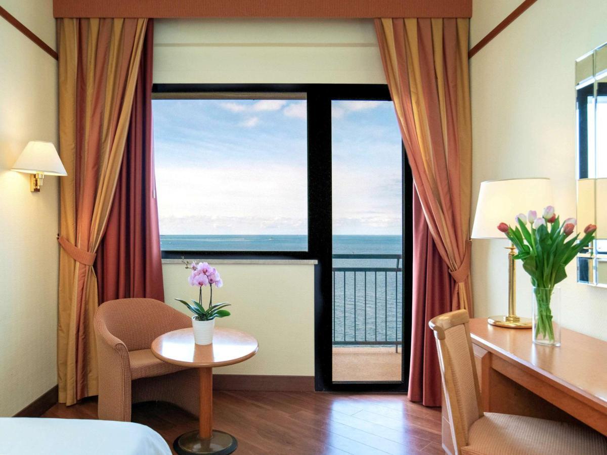 Hotel Delfino Таранто Экстерьер фото