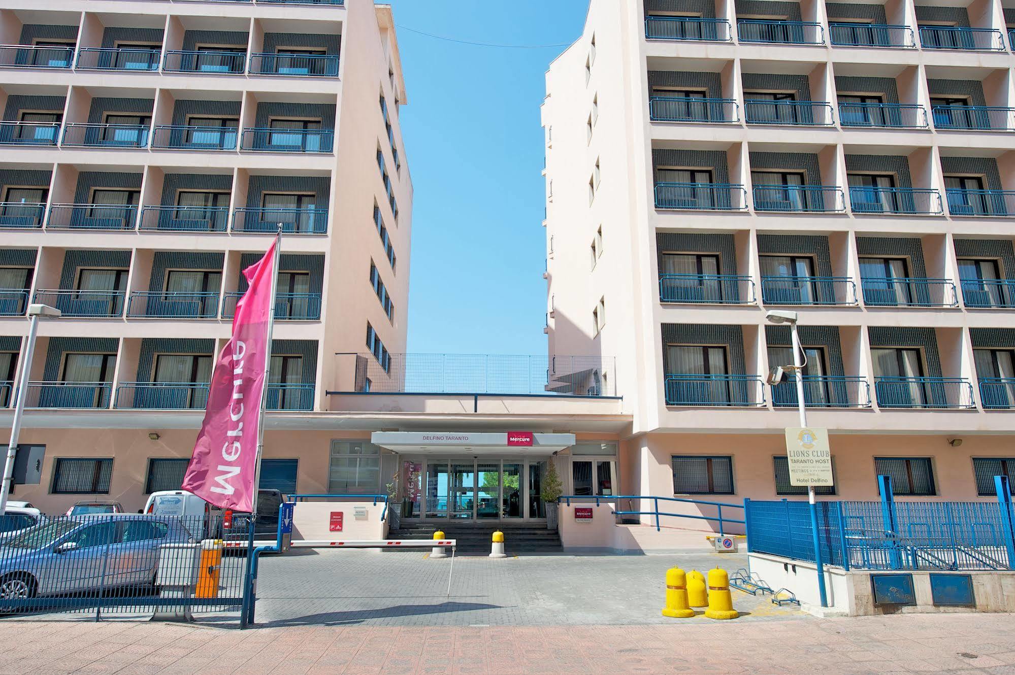 Hotel Delfino Таранто Экстерьер фото